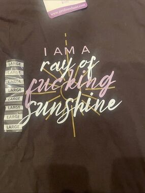 Profound Sass “Sunshine” Tee Shirt size LG (OL2)